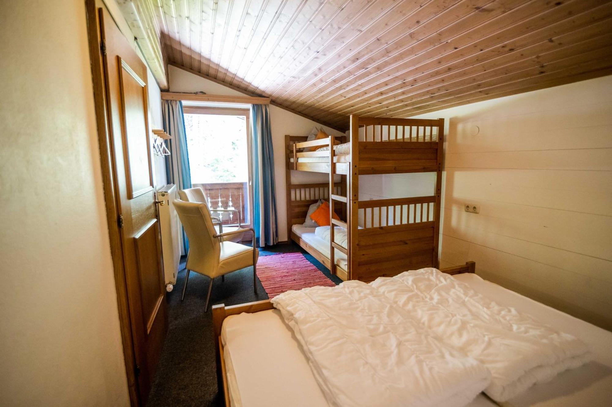 Chalet 3 Musketiers Viehhofen Δωμάτιο φωτογραφία